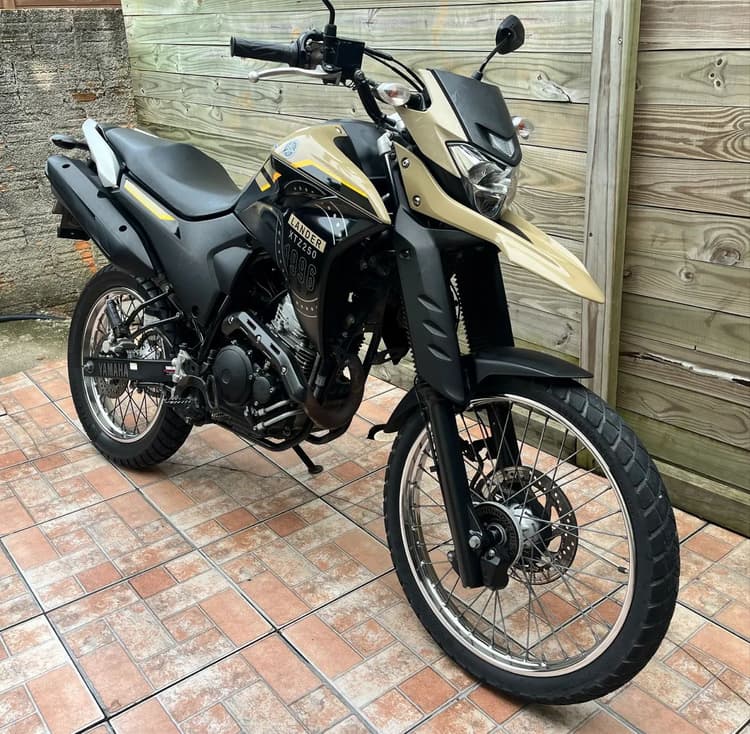 Yamaha lander 250 2023 bege