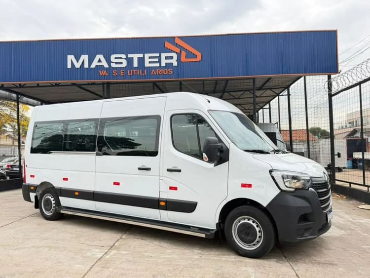 Renault Master 2024