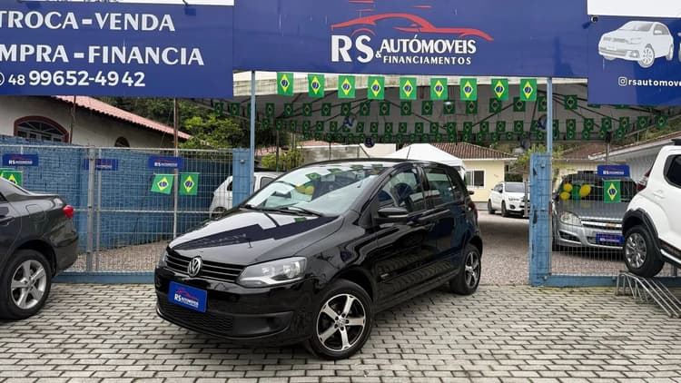 Volkswagen Fox 1.0 MI Total Flex 8V 5P 2012