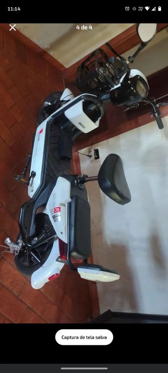 Scooter elétrica 