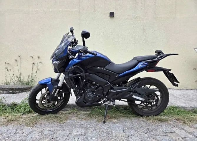 2025 Bajaj Dominar 400