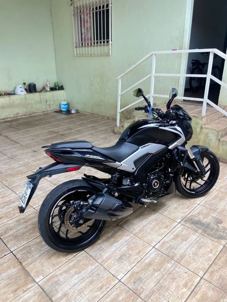 Bajaj Dominar 250 