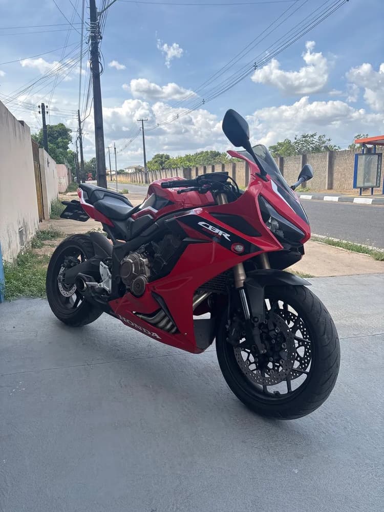 Cbr 650 r 2022/23 Vermelha