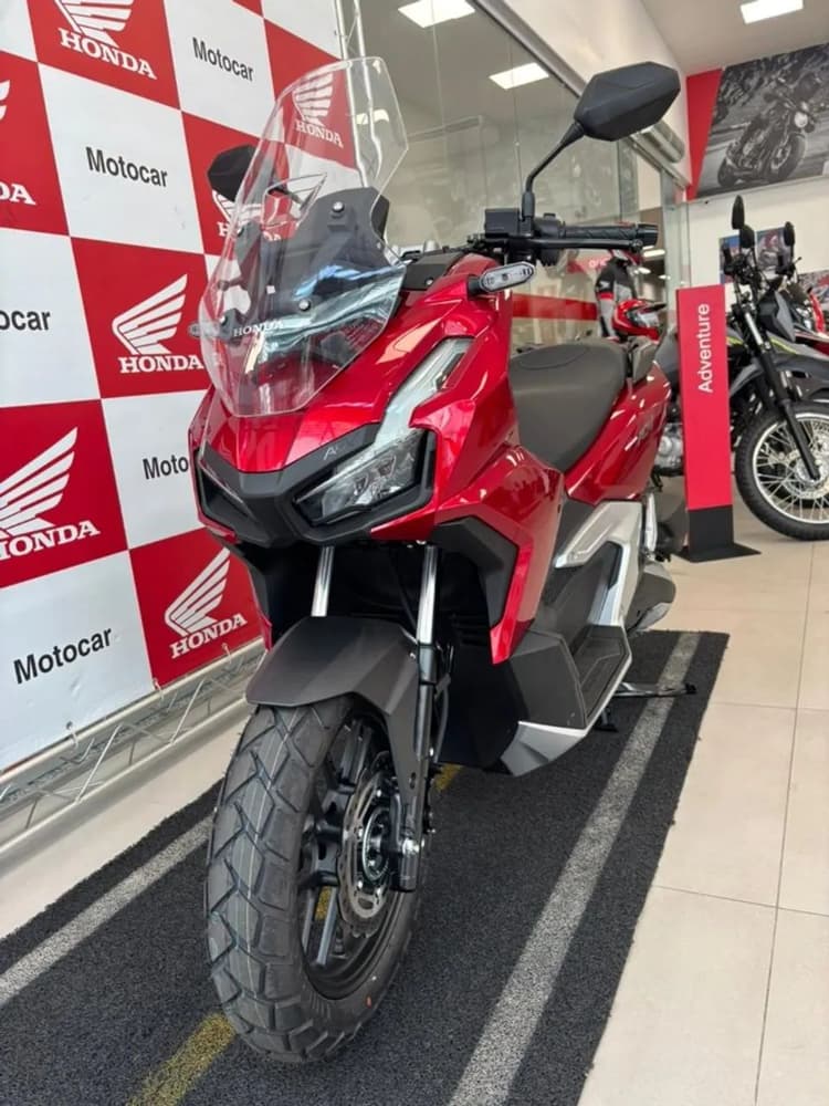 ADV 160 HONDA