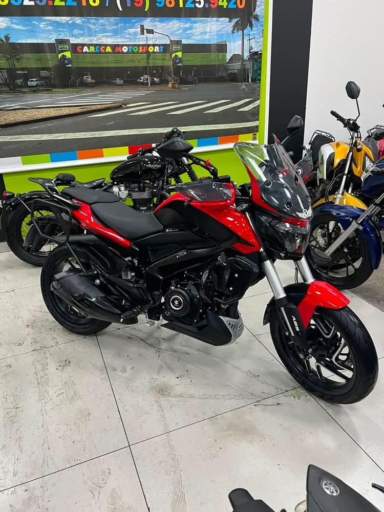 BAJAJ DOMINAR 400