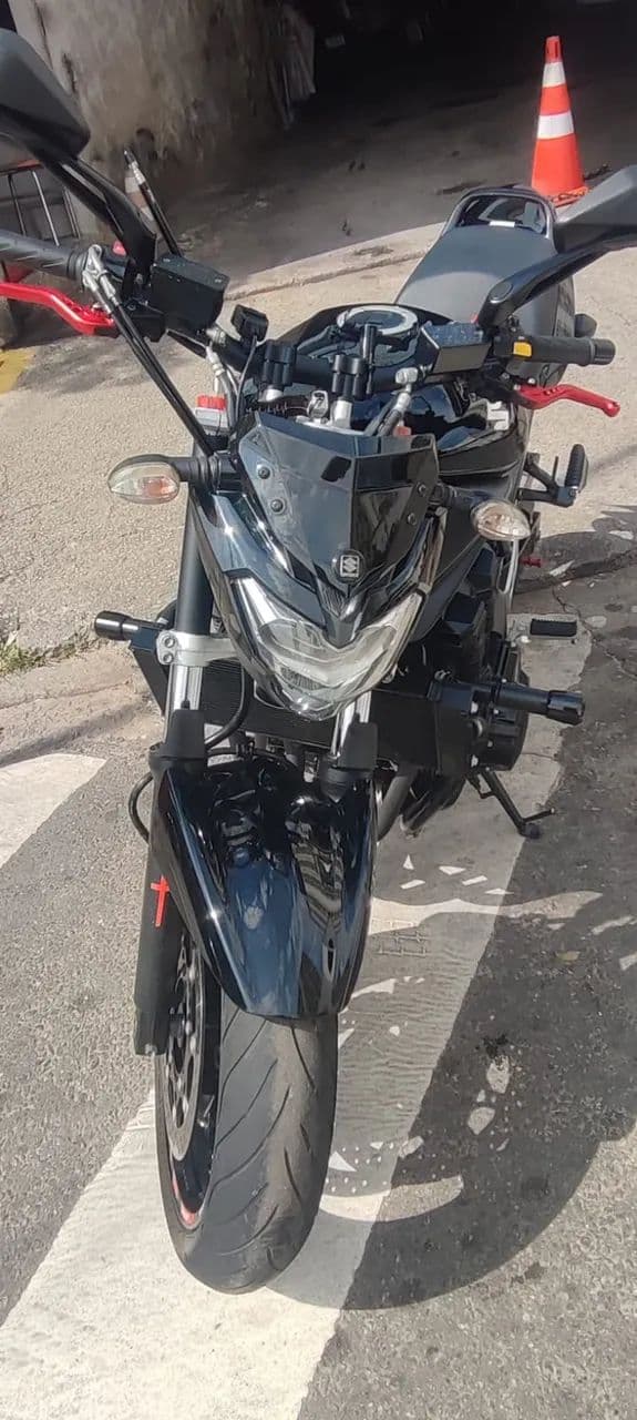 SUZUKI 650 