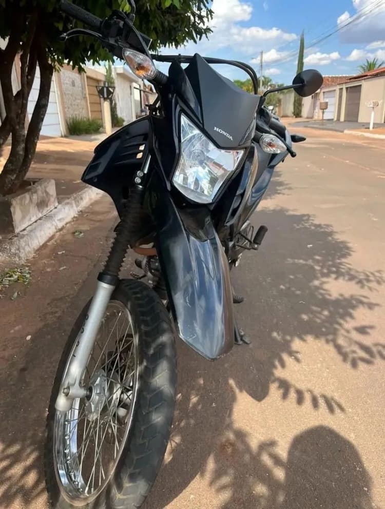 Bros 160