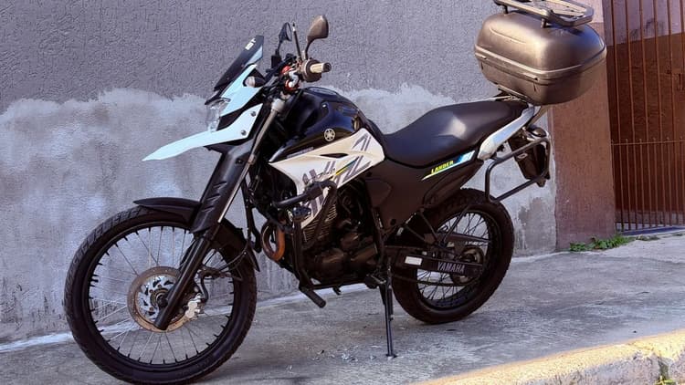 Lander 250cc Branca 