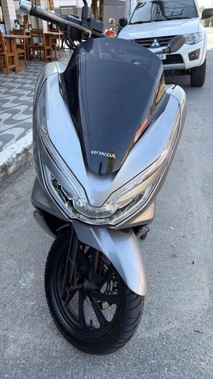 Honda - PCX 