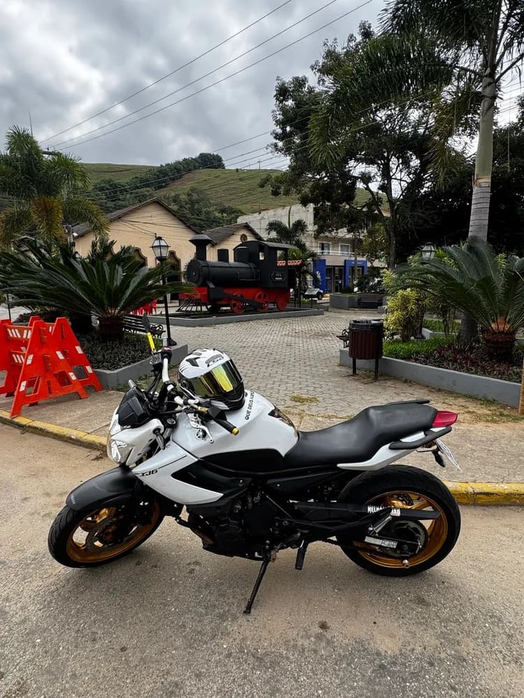 XJ6 N 2013 