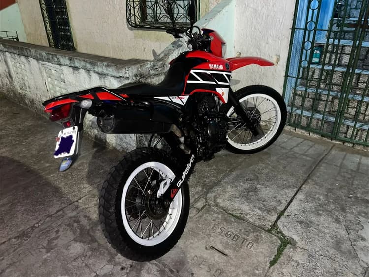 XTZ Lander 250cc 