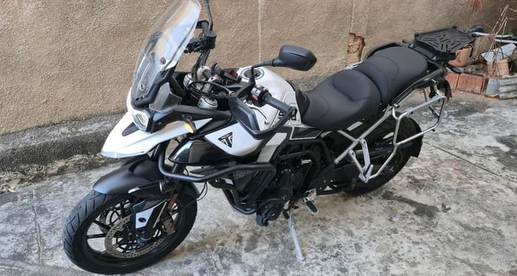 TRIUMPH TIGER 900 GT PRO