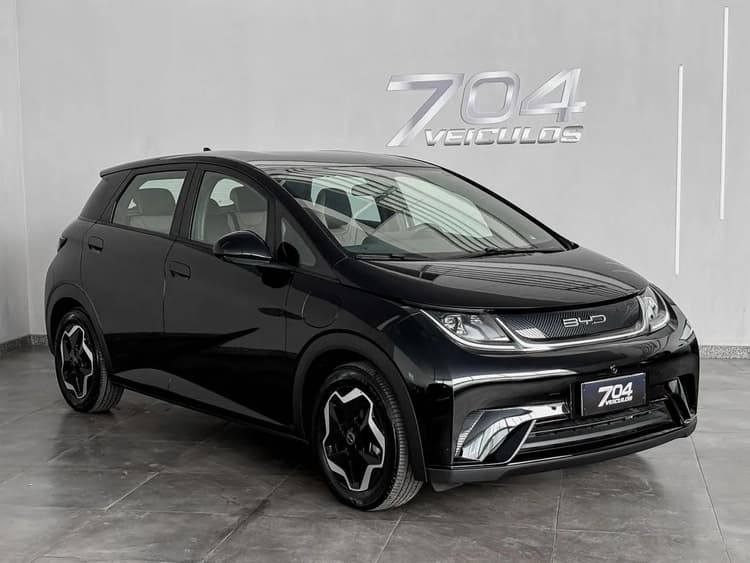 BYD Dolphin EV (Elétrico) 2025