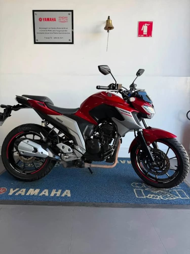 FZ25 VERMELHA