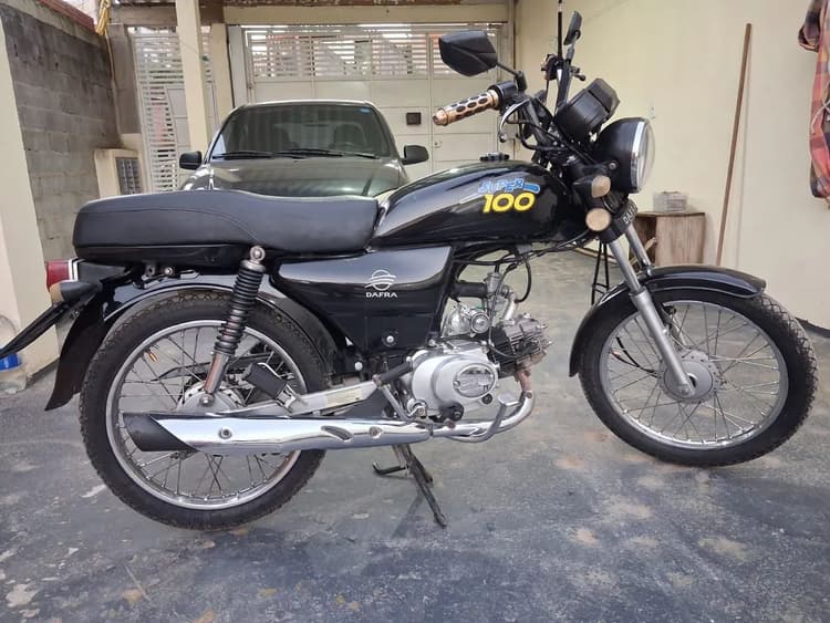 Dafra super 100 2015