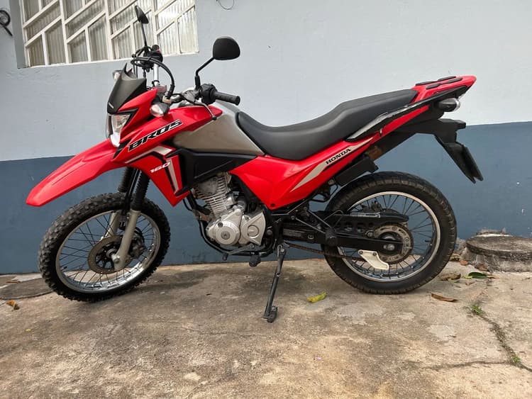 Vendo moto Bross 