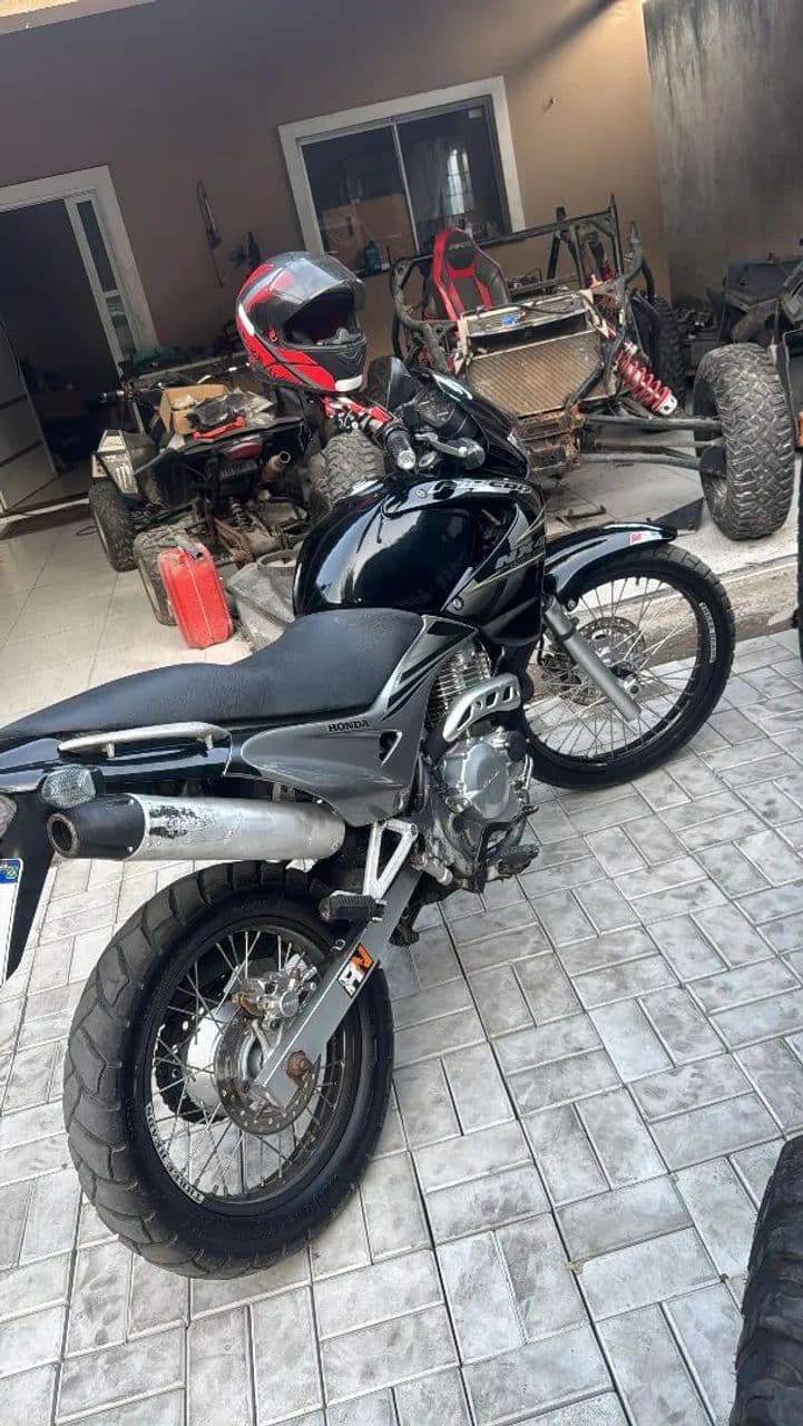 Moto muito conservada 