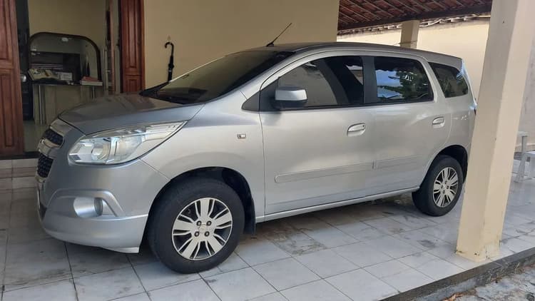 Chevrolet Spin LT 1.8 8V Econo.flex 5P Aut. 2013