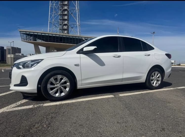 Chevrolet Onix Plus LT 1.0 12V Flex Mec. 4P 2020