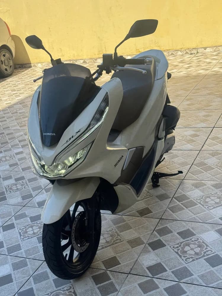 PCX 150 DLX 