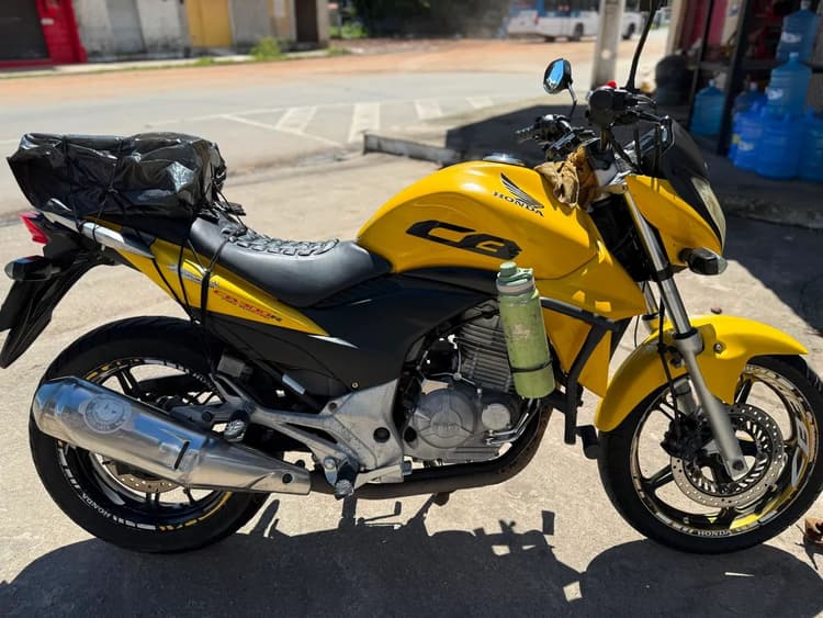 Honda CB300R 