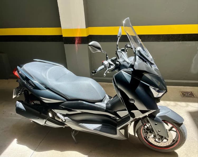 XMAX 250 ABS - Impecável 