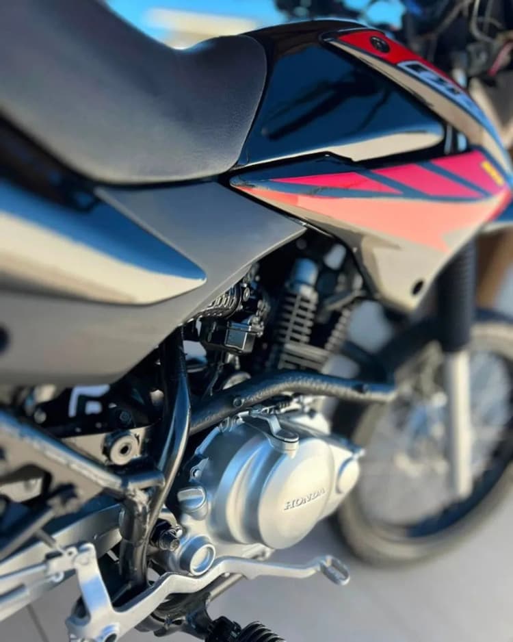 Honda Bros 150 ES