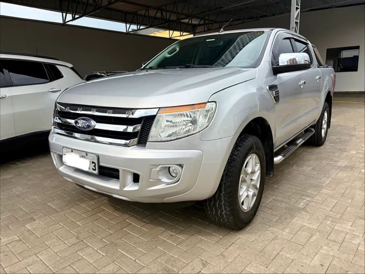 Ford Ranger XLT 2.5 16V 4X2 CD Flex 2014