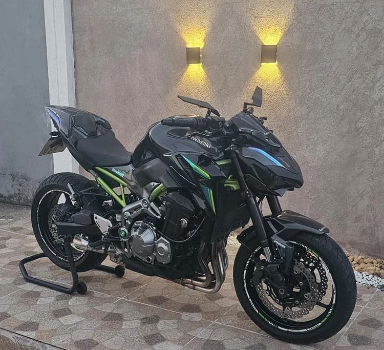 Kawasaki Z900
