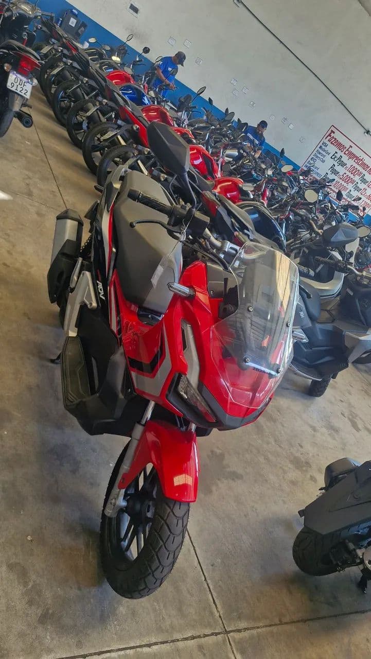 Honda ADV 150 