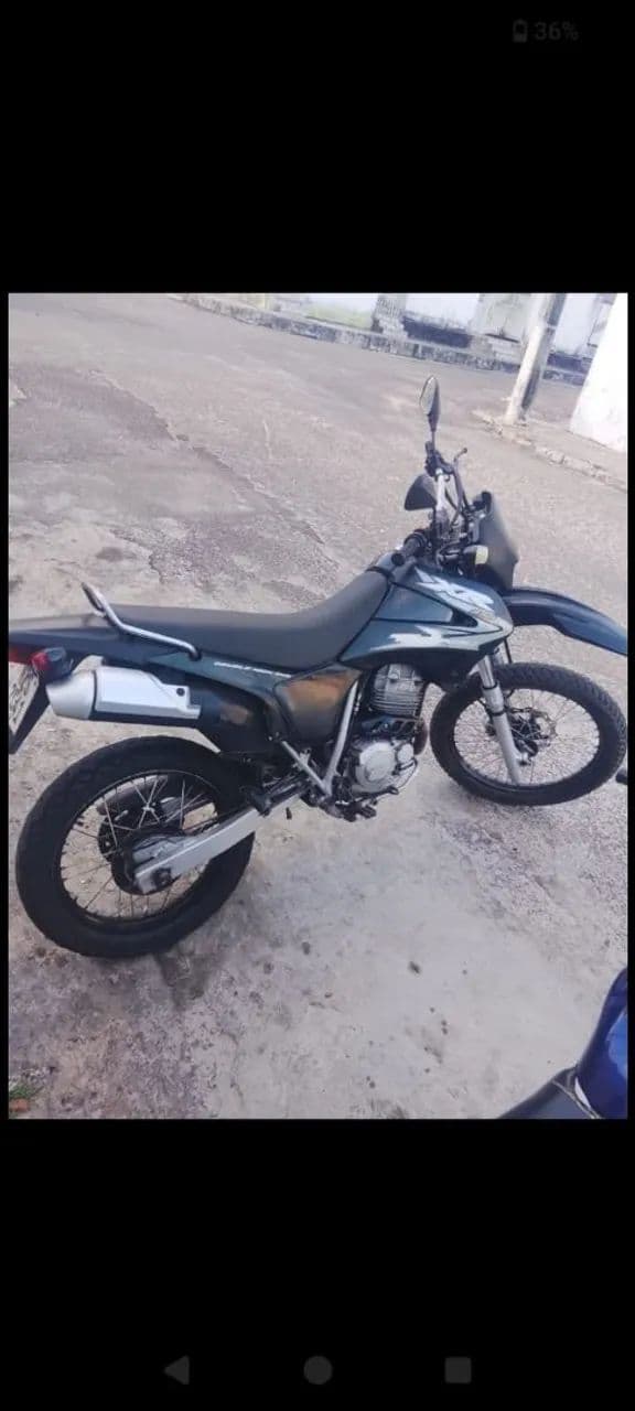 Vendo uma tornada 2004 