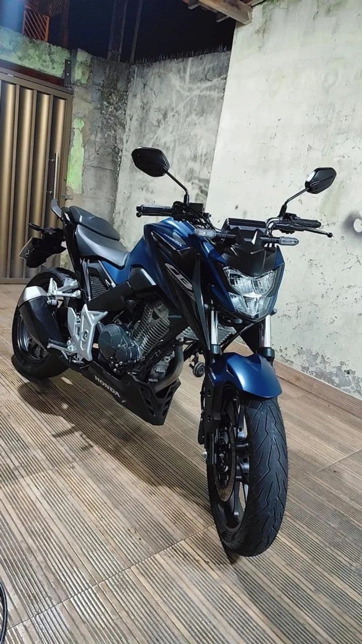 CB300F TWISTER 