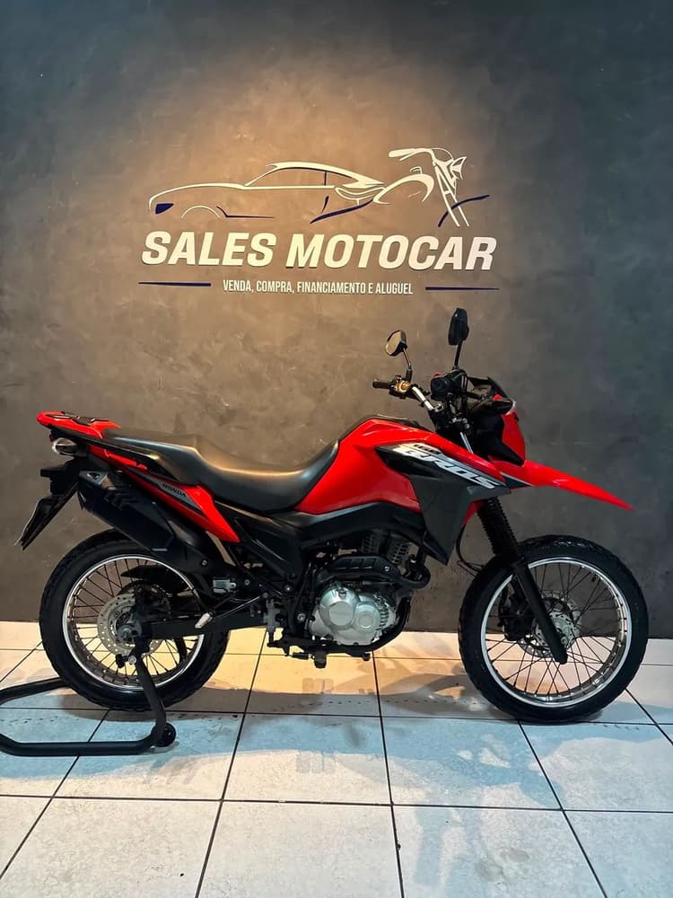 BROS 2025 COM APENAS 24 MIL KM