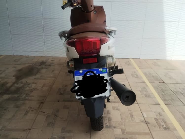 Vendo moto 