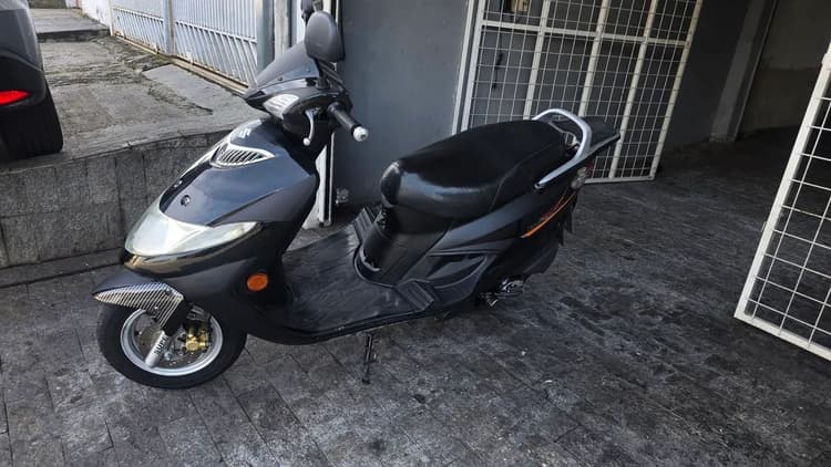 BURGMAN 125 2008