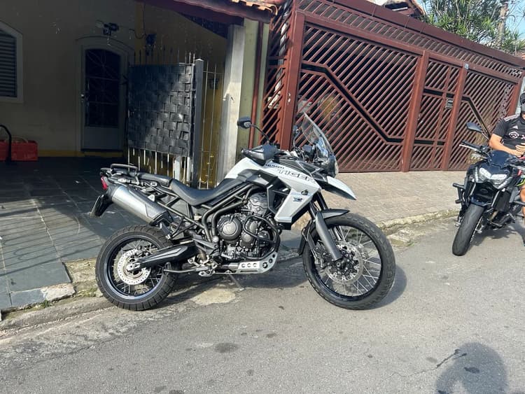 TRIUMPH/TIGER 800 XCX zerada 