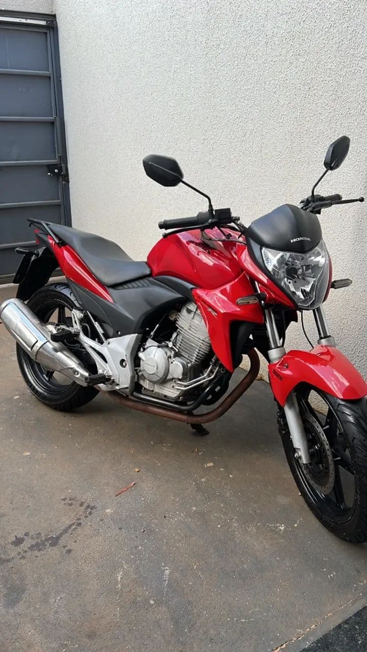 CB 300r 