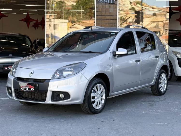 Renault Sandero 2013