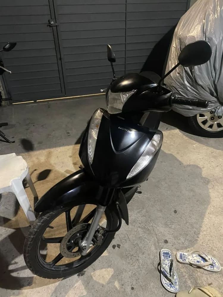 Moto muito boa 