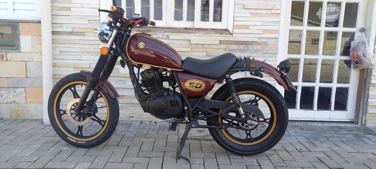 Intruder 125 