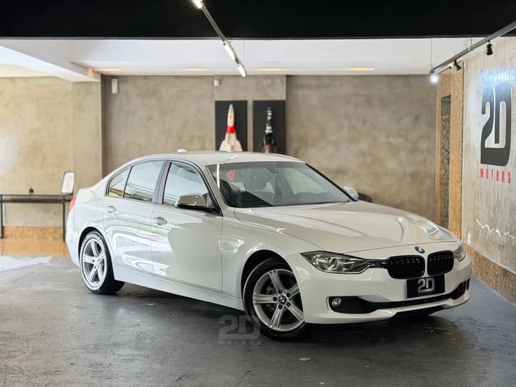 BMW 320I 2014