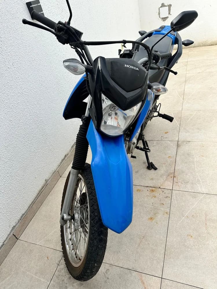 Bros 160 quitada 