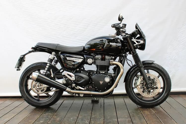 TRIUMPH SPEED TWIN