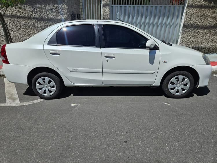 Etios sedan 1.5 XS 2016