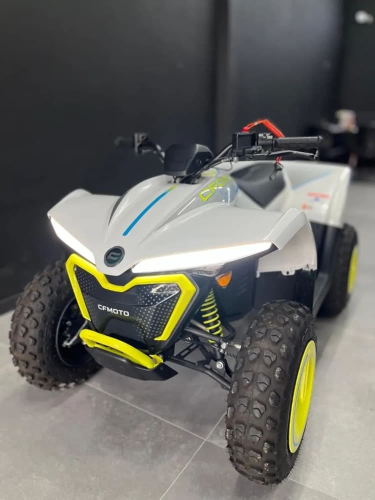 CFORCE 110 EV 