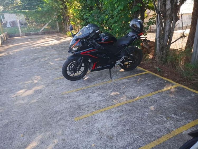 R15 só pegar e andar
