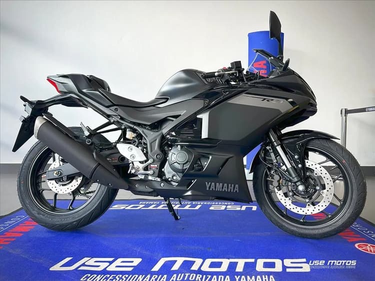 YAMAHA YZF R3 ABS CONNECTED