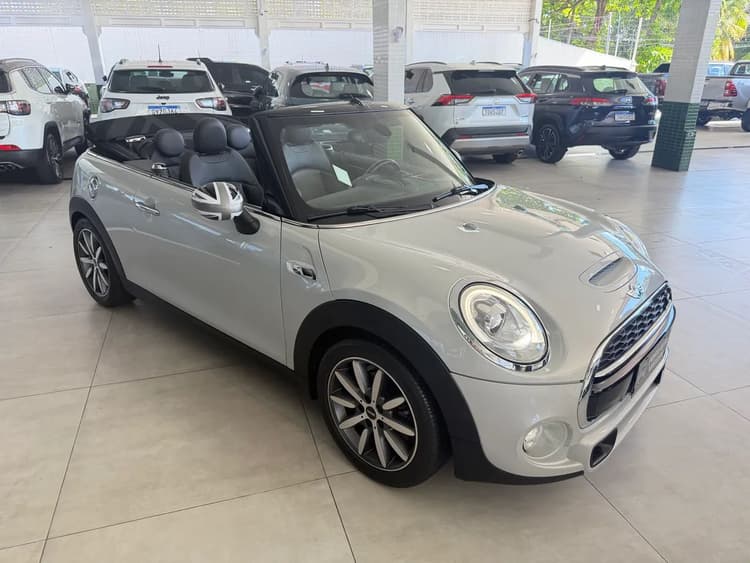 Mini Cooper Cabrio S 2.0 16V Aut. 2018