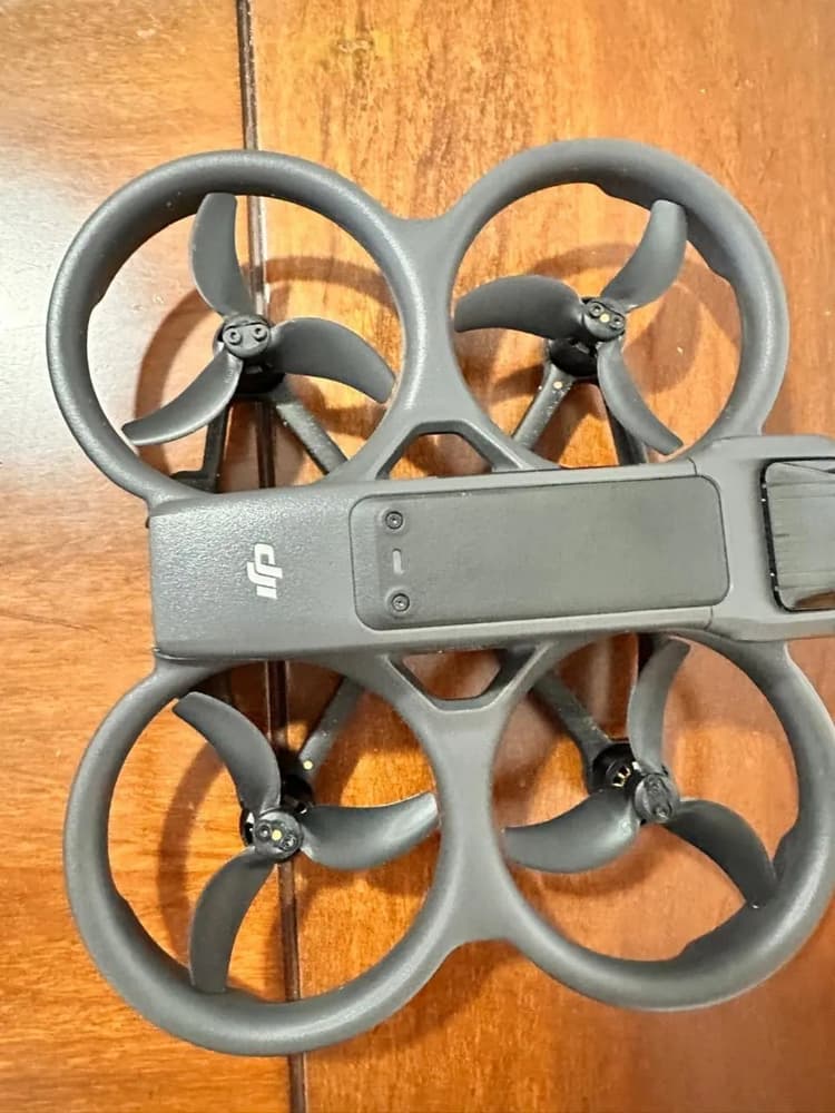 Scooter nova e drone novo 