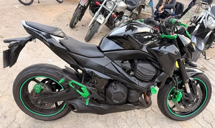 Z800 muito nova